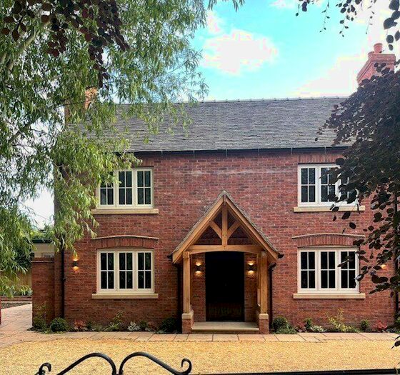 4 Bedroom Detached House For Sale In Hassall Green, Sandbach, Cheshire, CW11