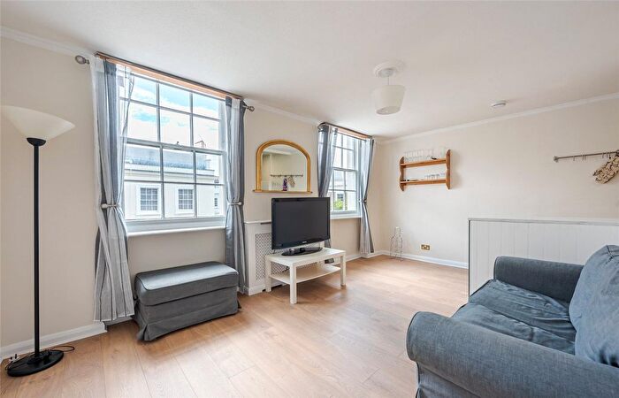 2 Bedroom Flat To Rent In Warwick Way, London, SW1V