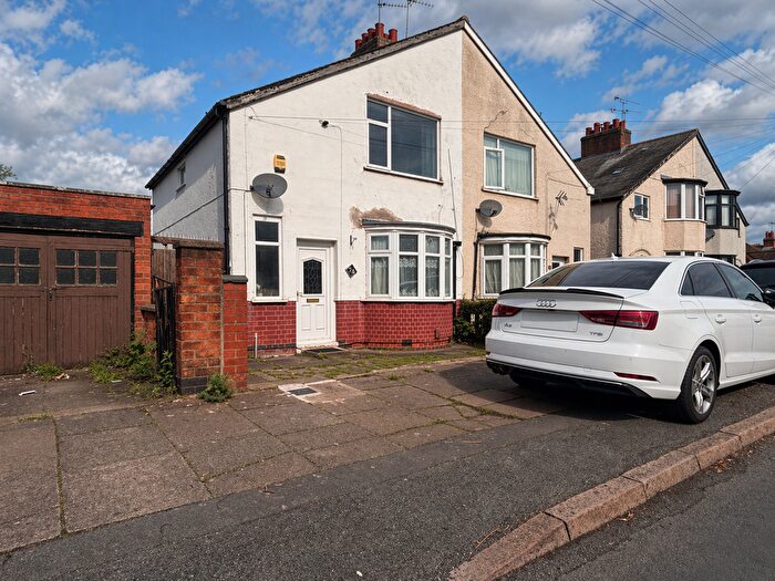 2 Bedroom Semi Detached House For Sale In Edgehill Road, Leicester, LE4