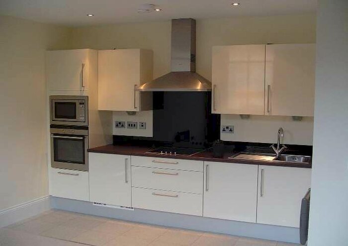 1 Bedroom Flat To Rent In Albion House, Hick Street, Bradford, BD1