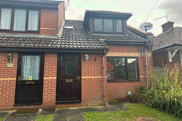 1 Bedroom Flat To Rent In Dering Road, Ashford, TN24