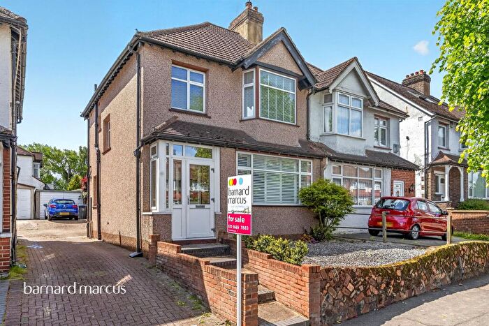 3 Bedroom Terraced House For Sale In Croydon Road, Beddington, Croydon, CR0
