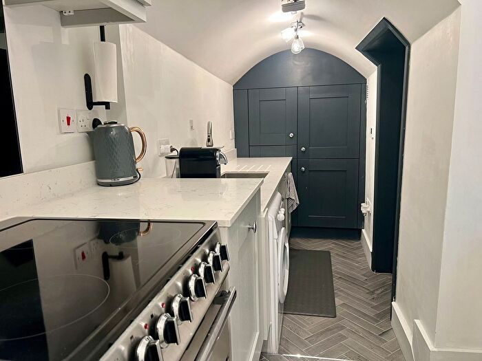 1 Bedroom Flat To Rent In Stanhope Gardens, London, SW7