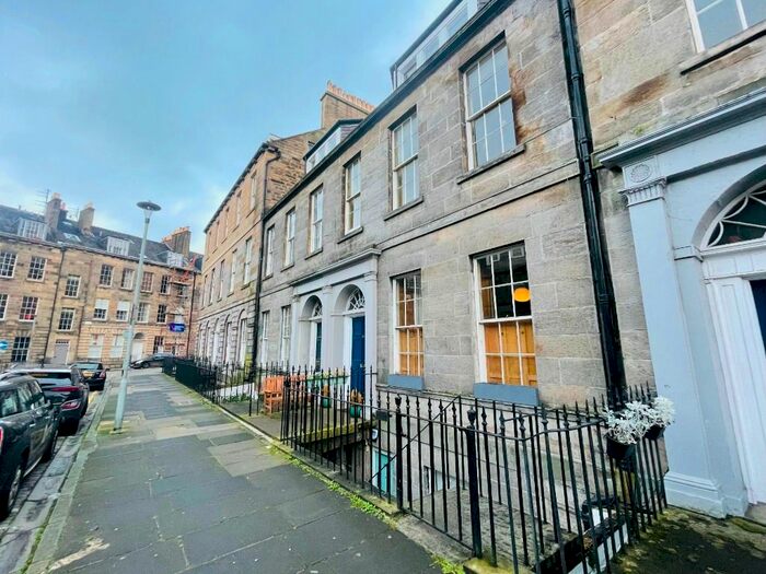 1 Bedroom Flat To Rent In Forth Street, New Town, Edinburgh, EH1