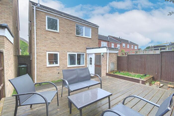 1 Bedroom Semi-Detached House To Rent In Pettis Road, St. Ives, Cambridgeshire, PE27