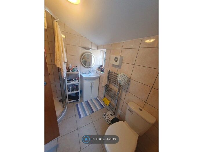 1 Bedroom Flat To Rent In Bank Street, Sheffield, S1