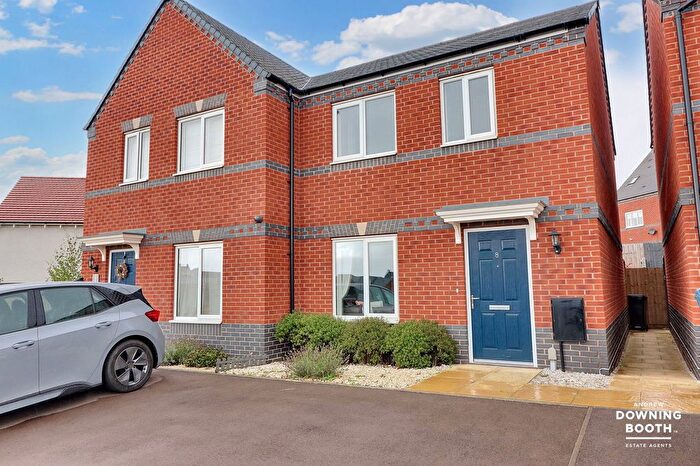 2 Bedroom Semi-Detached House For Sale In Insley Avenue, Lichfield, WS14