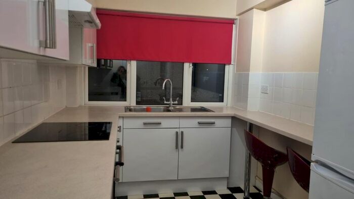 2 Bedroom Flat To Rent In Church Hill Road, Barnet, EN4