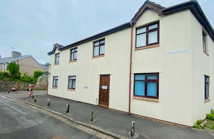 2 Bedroom Flat To Rent In Philadelphia Mews, Porthcawl, CF36