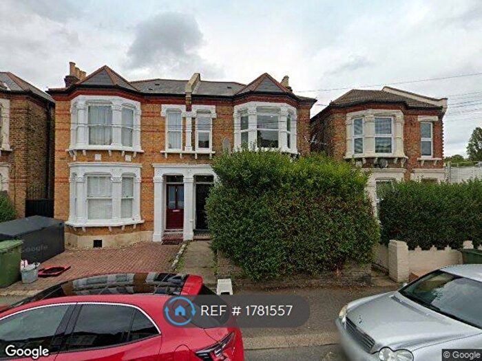 1 Bedroom Flat To Rent In Beecroft, London, SE4