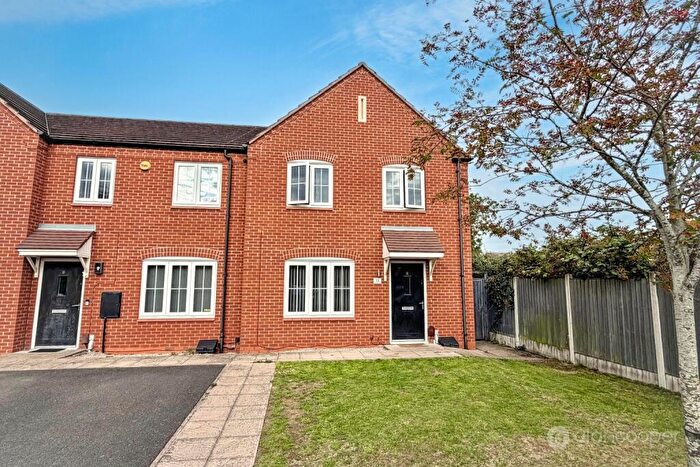 3 Bedroom End Of Terrace House For Sale In Haweswater Grove, Royal Park, Nuneaton, CV11