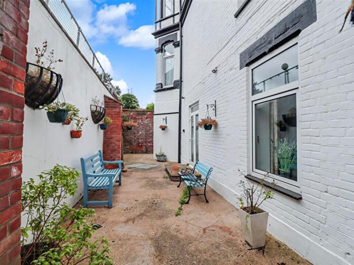 2 Bedroom Apartment For Sale In Weybourne Road, Sheringham, NR26