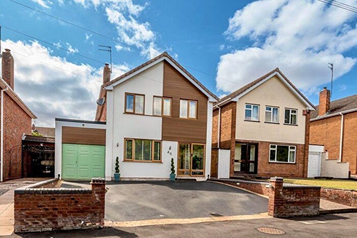 3 Bedroom Detached House For Sale In Cotwall End Road, Lower Gornal, DY3