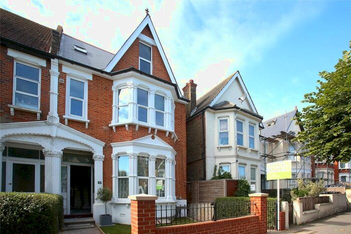 1 Bedroom Flat To Rent In Whitworth Road, London, SE25