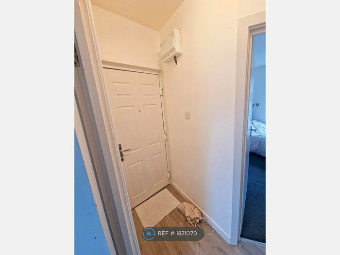 1 Bedroom Flat To Rent In Morning Lane, London, E9