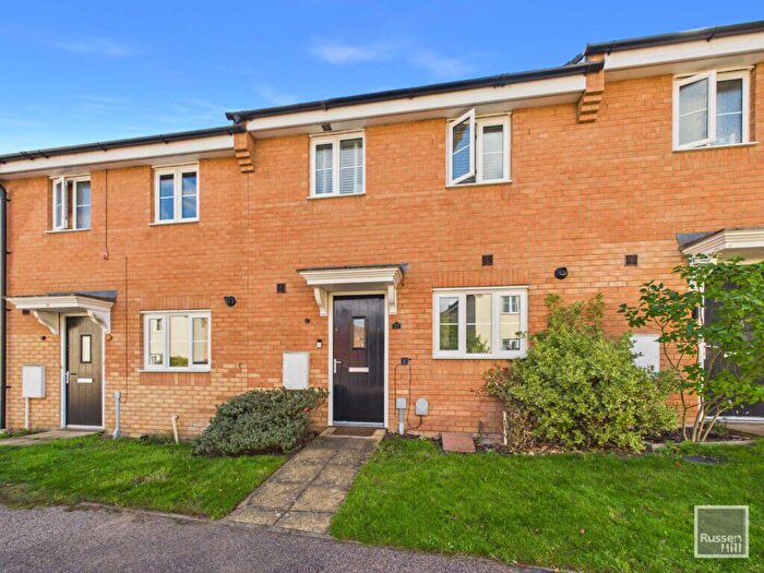 3 Bedroom Terraced House For Sale In Blyths Wood Avenue, Queens Hill, NR8