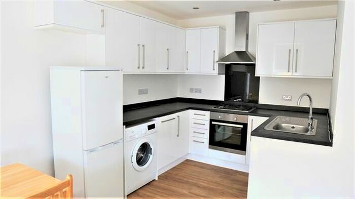 2 Bedroom Flat To Rent In Haydons Road, London, SW19