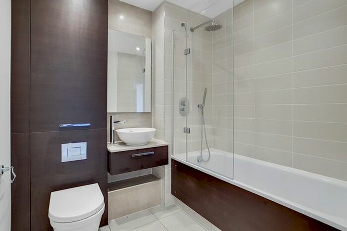 1 Bedroom Flat To Rent In Great Eastern Road, London, E15