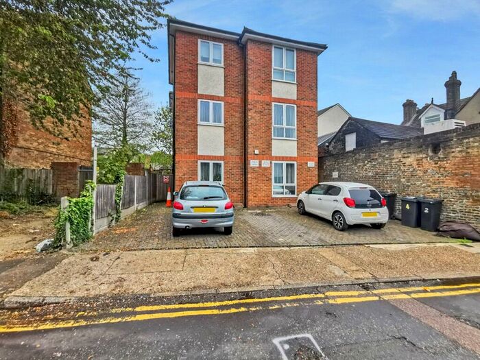 1 Bedroom Flat To Rent In Bevan Place, Swanley, Kent, BR8