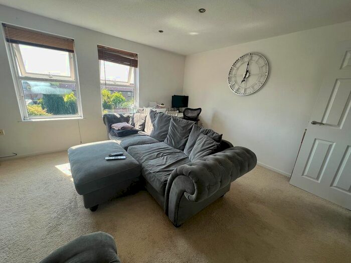 1 Bedroom Flat To Rent In Great Innings South, Watton At Stone, Hertford, SG14