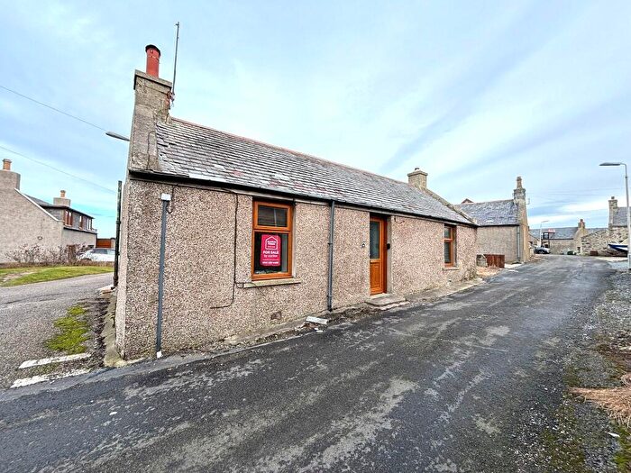 2 Bedroom Cottage For Sale In Mid Street, Inverallochy, Fraserburgh, Aberdeenshire, AB43