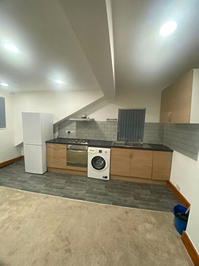 1 Bedroom Flat To Rent In Stratford Terrace, Leeds, LS11