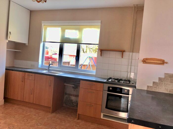 2 Bedroom Semi-Detached House To Rent In Kerrysdale Avenue, Rushy Mead, Leicester LE4