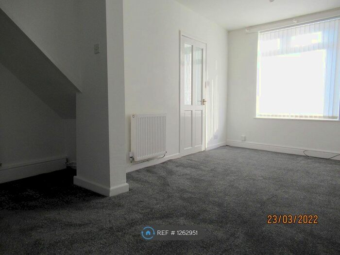 2 Bedroom End Of Terrace House To Rent In Dane Street, Liverpool, L4