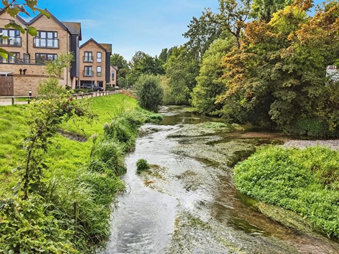 3 Bedroom Town House To Rent In Mimosa Close, Mitcham Junction, Mitcham, CR4