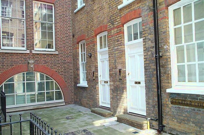1 Bedroom Flat To Rent In Carter Court, Carter Lane, London, EC4V