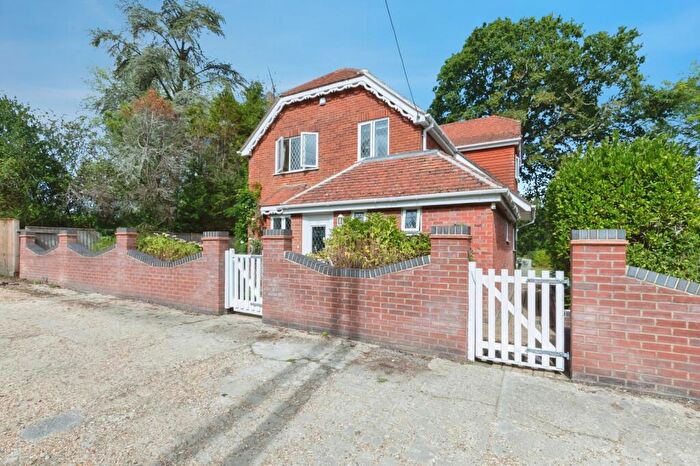 4 Bedroom Detached House For Sale In Football Green, Minstead, Lyndhurst, Hampshire, SO43