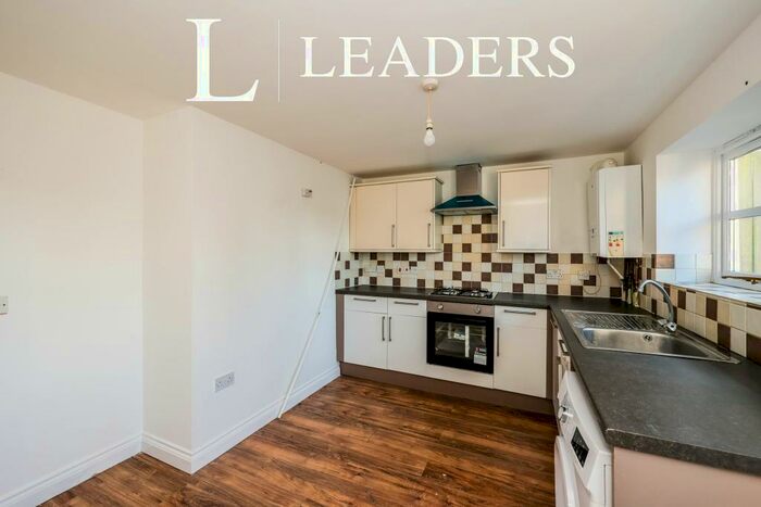 2 Bedroom Maisonette To Rent In Fratton Road, PO1