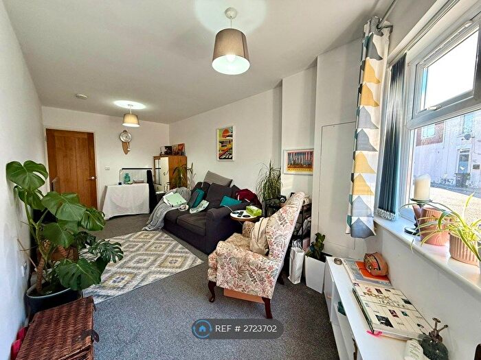 2 Bedroom Flat To Rent In Guildford Road, Portsmouth, PO1