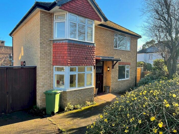 4 Bedroom Detached House To Rent In Lichfield Road, Northwood, Middlesex HA6