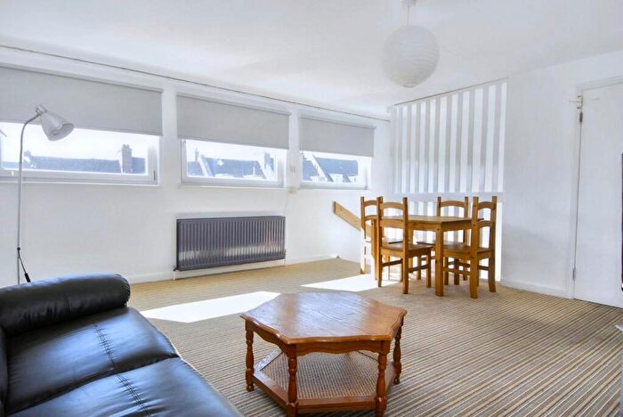 1 Bedroom Apartment To Rent In Addison Road, Tf, Plymouth, PL4