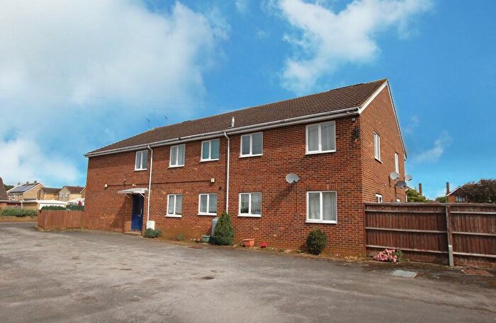 2 Bedroom Flat To Rent In Harrowby Court, Harrowby Road, Banbury, OX16