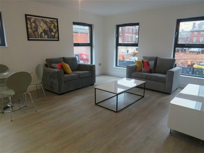 2 Bedroom Flat To Rent In Tennant Street, Birmingham, B15