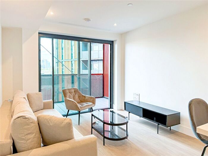 1 Bedroom Flat To Rent In Westwood Building, Marian Place, London, E2