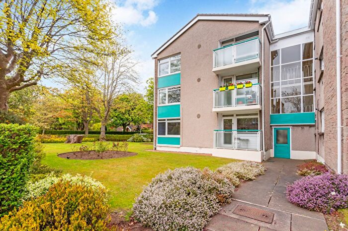 2 Bedroom Flat For Sale In / Merchiston Gardens, Merchiston, Edinburgh, EH10