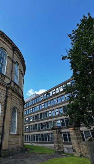 Studio To Rent In Tyne Bridge, NE1