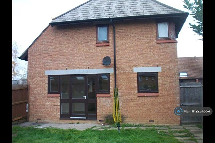 1 Bedroom Maisonette To Rent In Brownswood, Brownswood, MK7