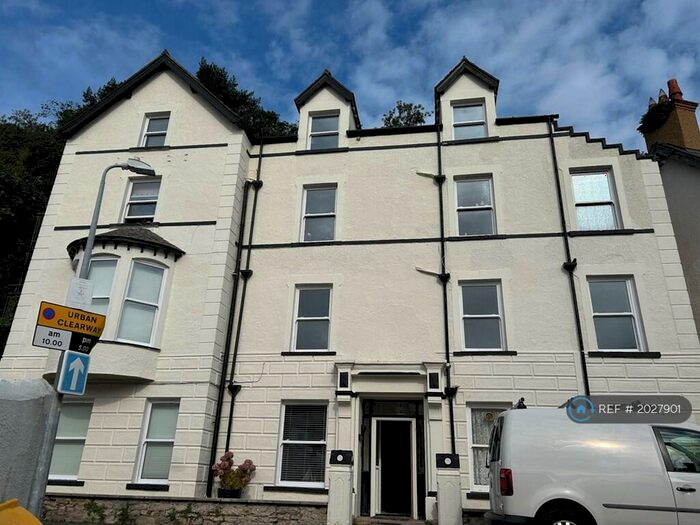 1 Bedroom Flat To Rent In Bodnant, Llandudno, LL30