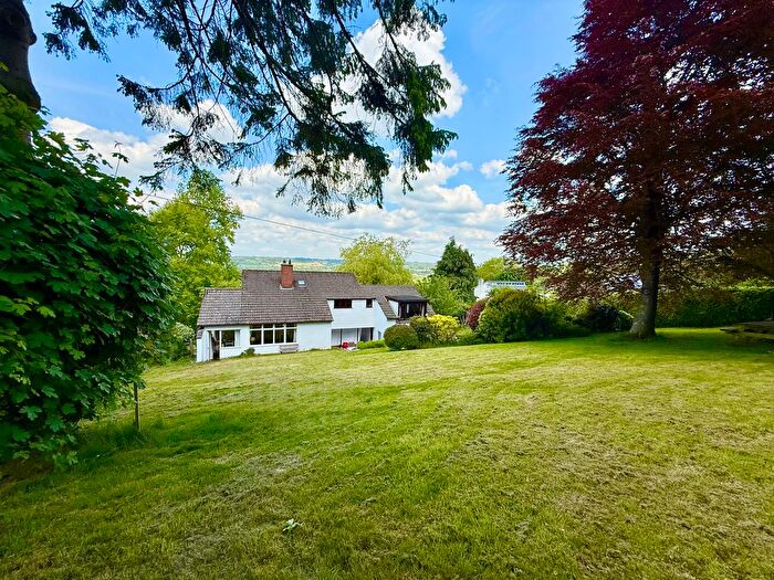 4 Bedroom Detached House For Sale In Rickford Rise, Burrington, BS40