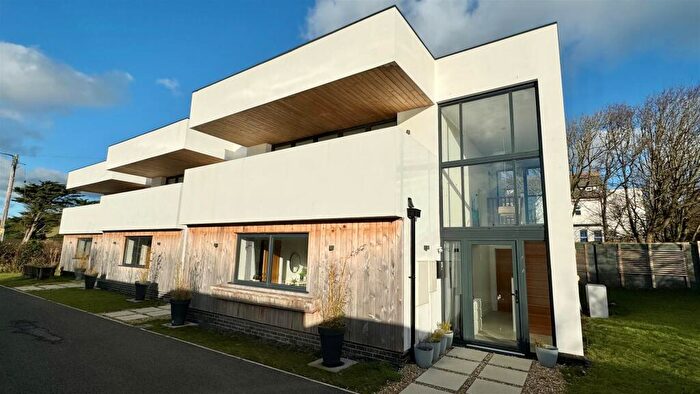 3 Bedroom House For Sale In Tucked Away, In Croyde, EX33