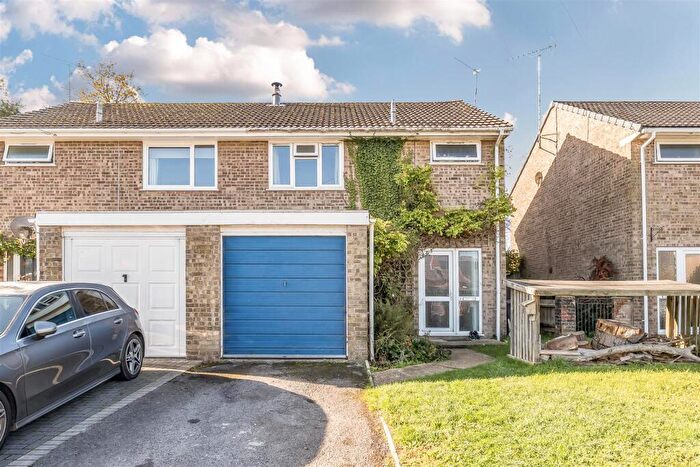 3 Bedroom House For Sale In Gilberts Green, Shipton Bellinger, SP9