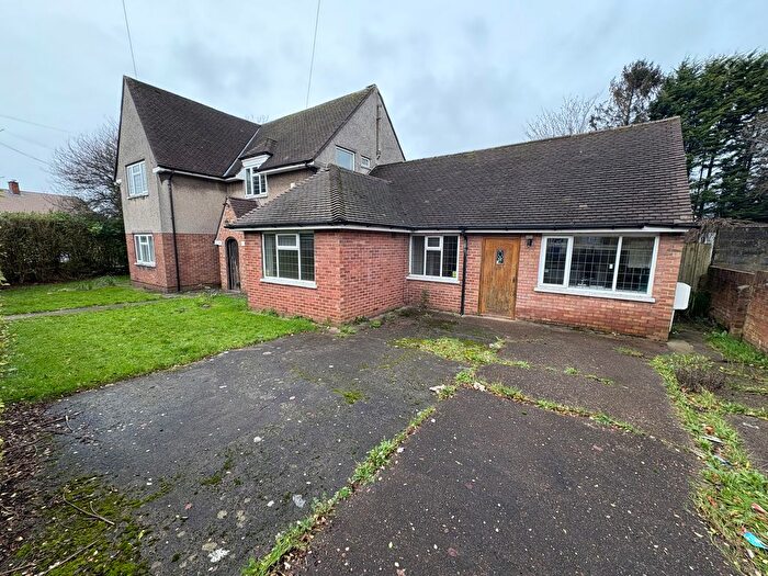 8 Bedroom Property To Rent In Ball Road, Caerdydd, CF3