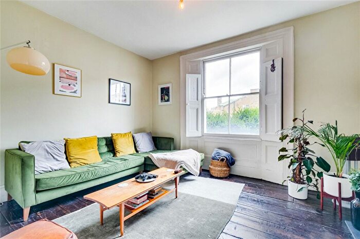 1 Bedroom Flat To Rent In King Henrys Walk, Islington, N1