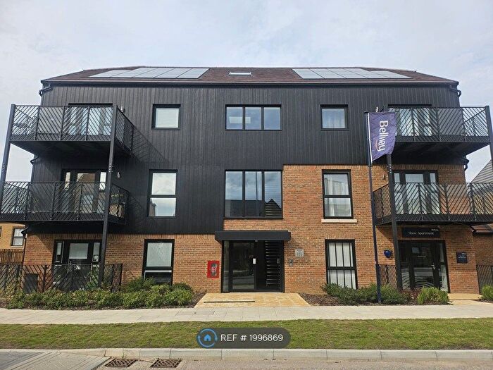 1 Bedroom Flat To Rent In Whitecliff, Swanscombe, DA10