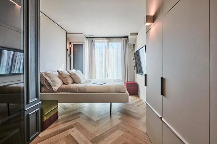 Studio To Rent In Dandi Brondsbery, Willesden Lane, London, NW2