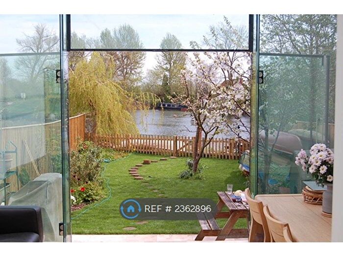 3 Bedroom Terraced House To Rent In Canning Crescent, Oxford, OX1